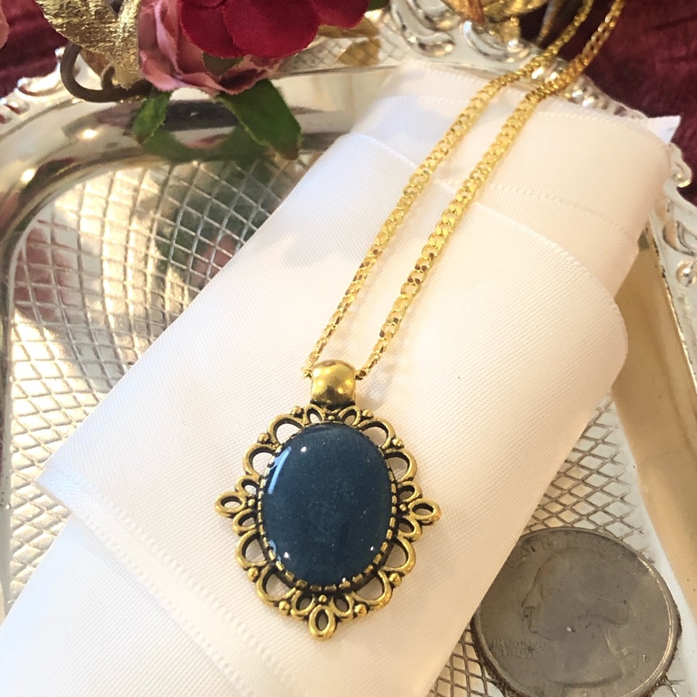 Victorian style pendant